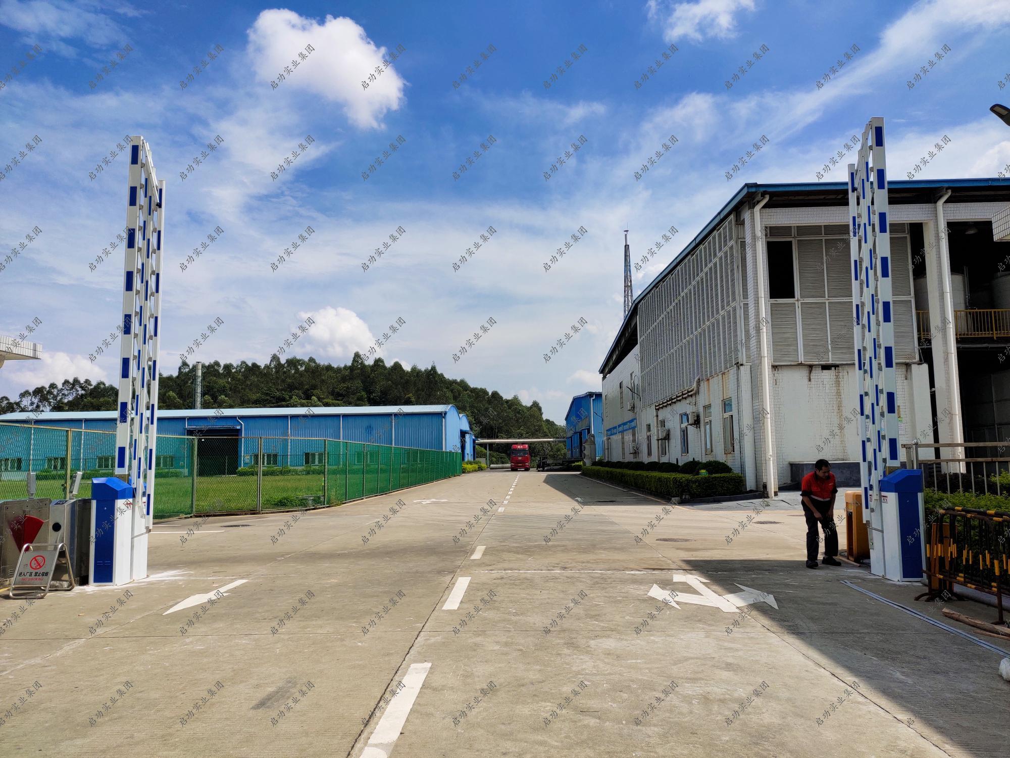 广东省江门市东江环保技术有限公司 空降闸对开9米