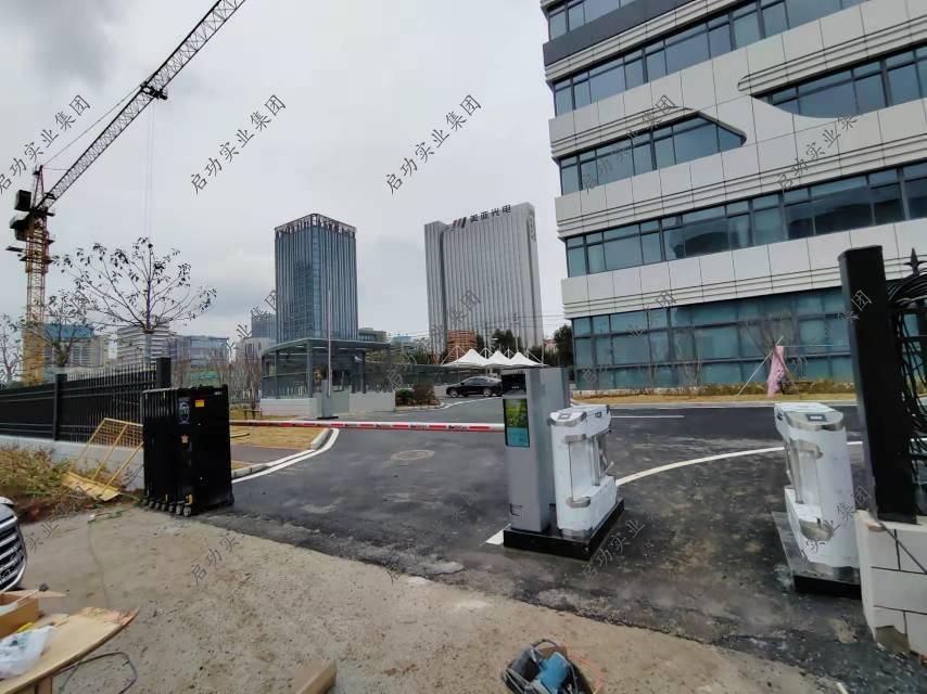 高新技术产业开发区望江路和永和路交口西南角铁塔公司建设工地 | 工程案例